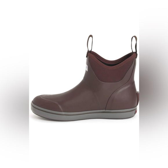 XTRATUF Women's 6 In Ankle Deck Boot Maroon - Picture 5 of 10